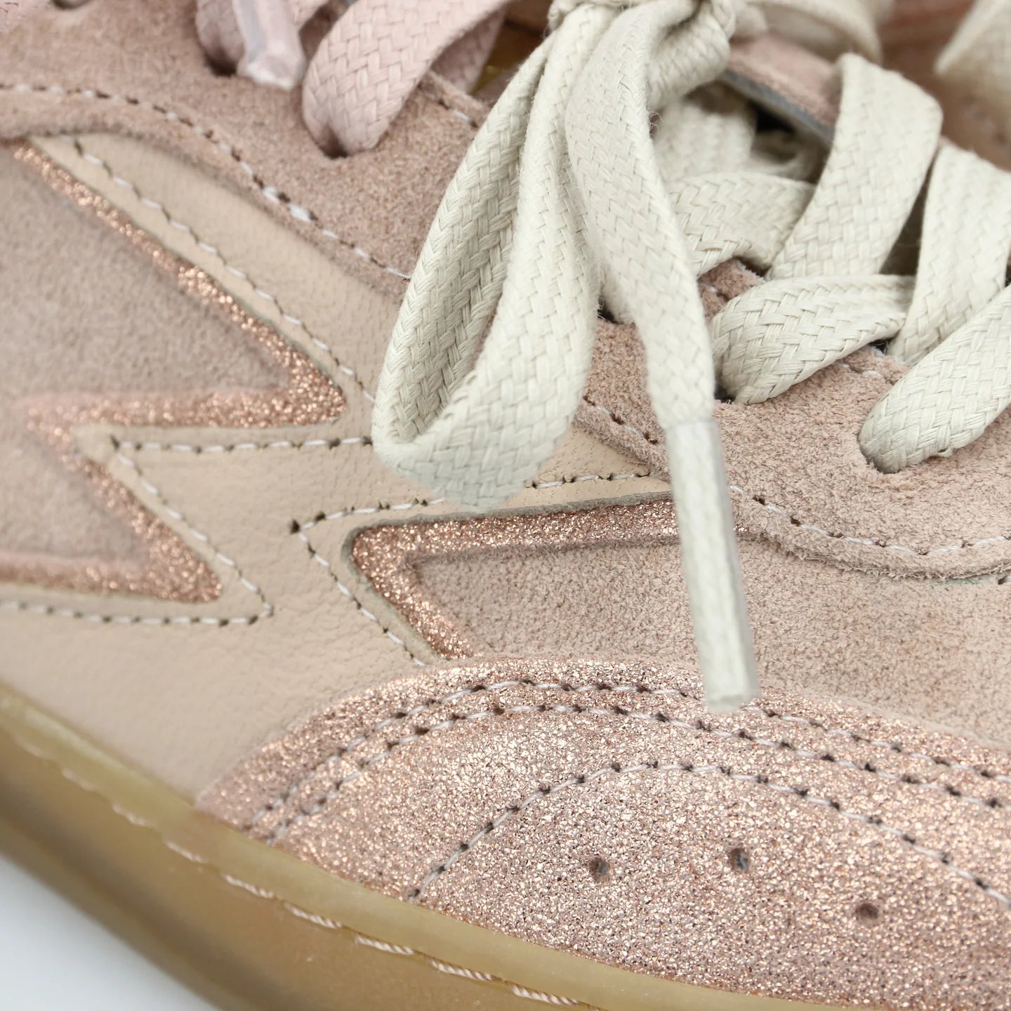MOACONCEPT CLUB SUEDE ROSA CIPRIA