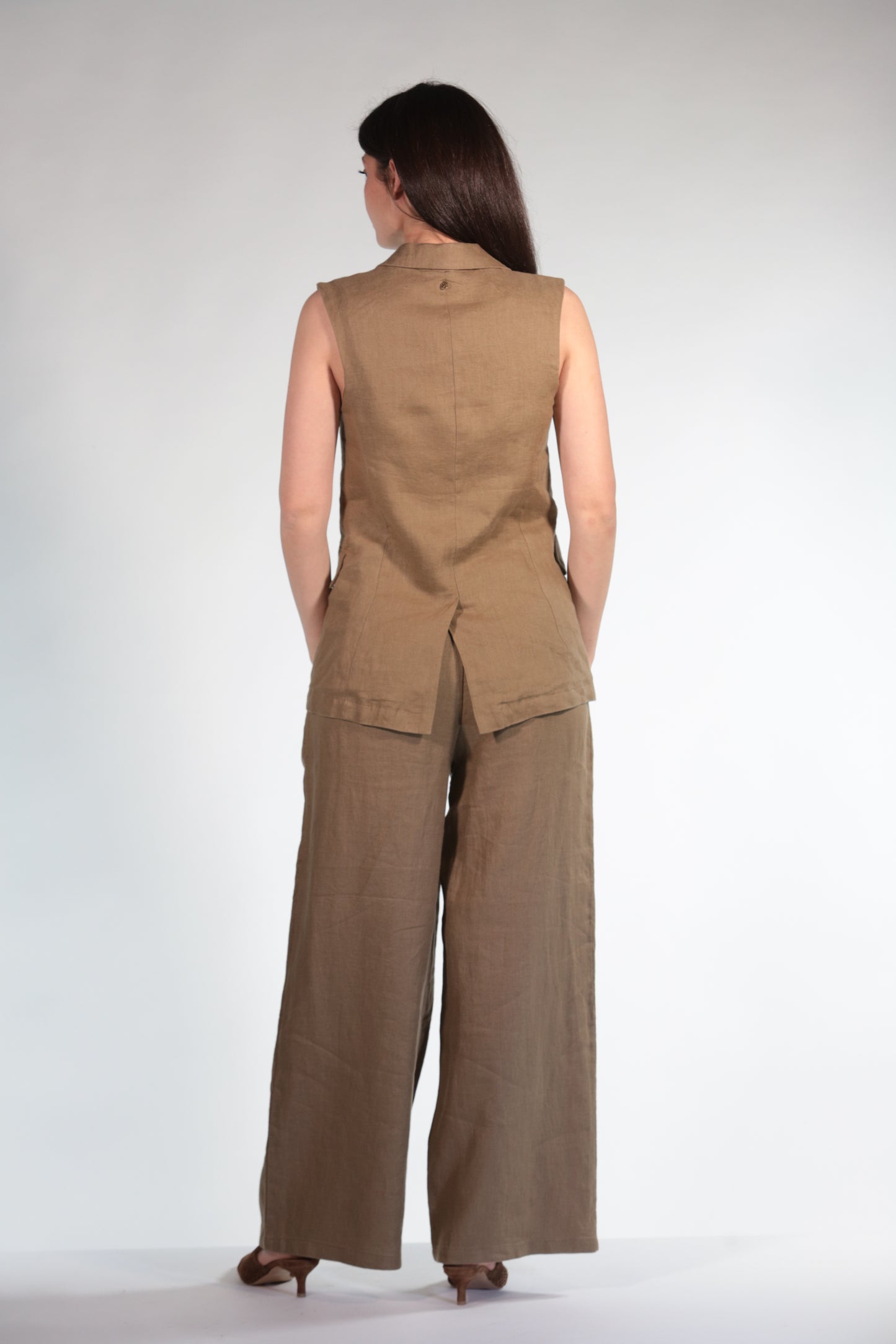 EMMA GILET DOPPIOPETTO BROWN IN PURO LINO