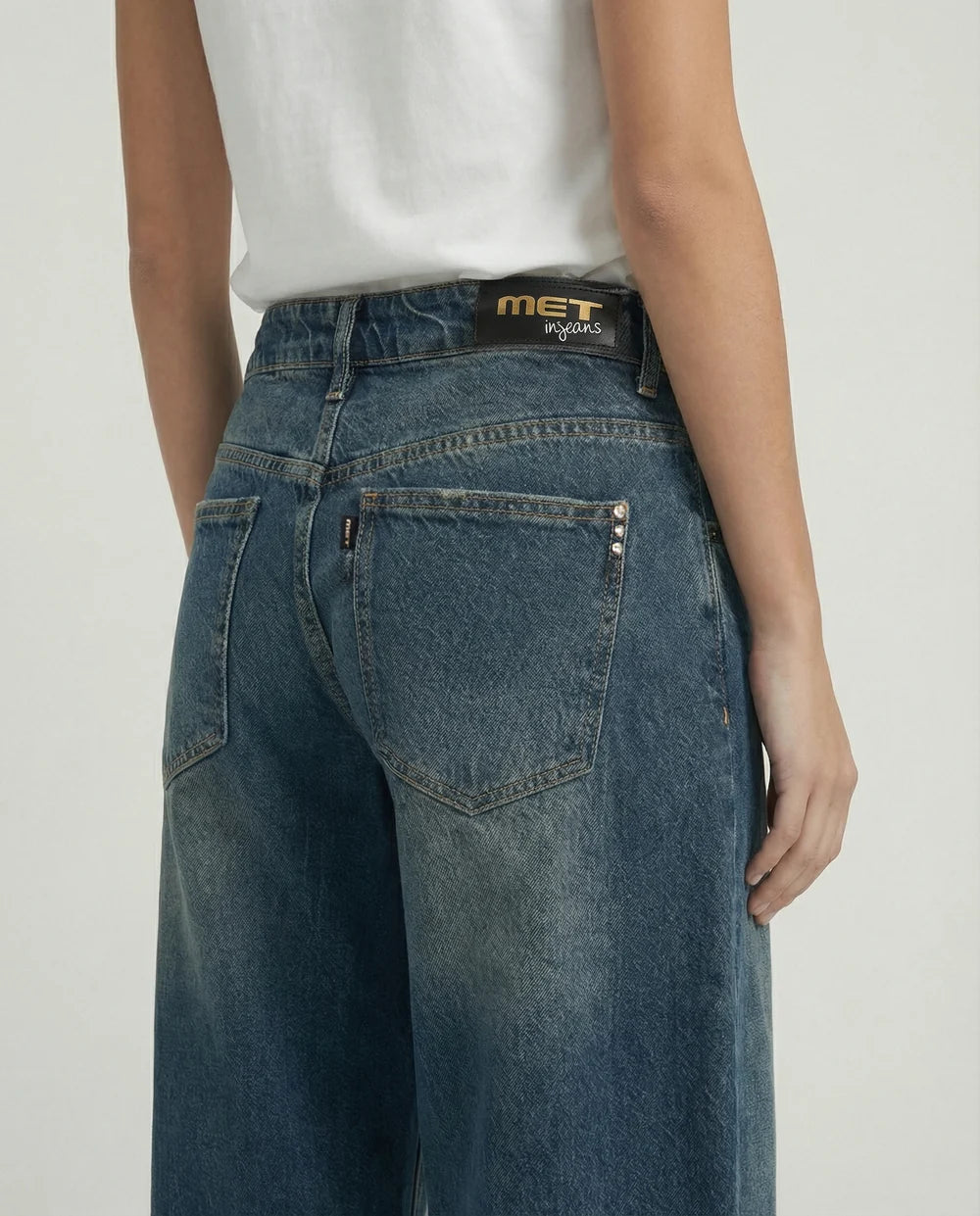 MET JEANS WIDE LEG CON CUCITURE SAGOMATE