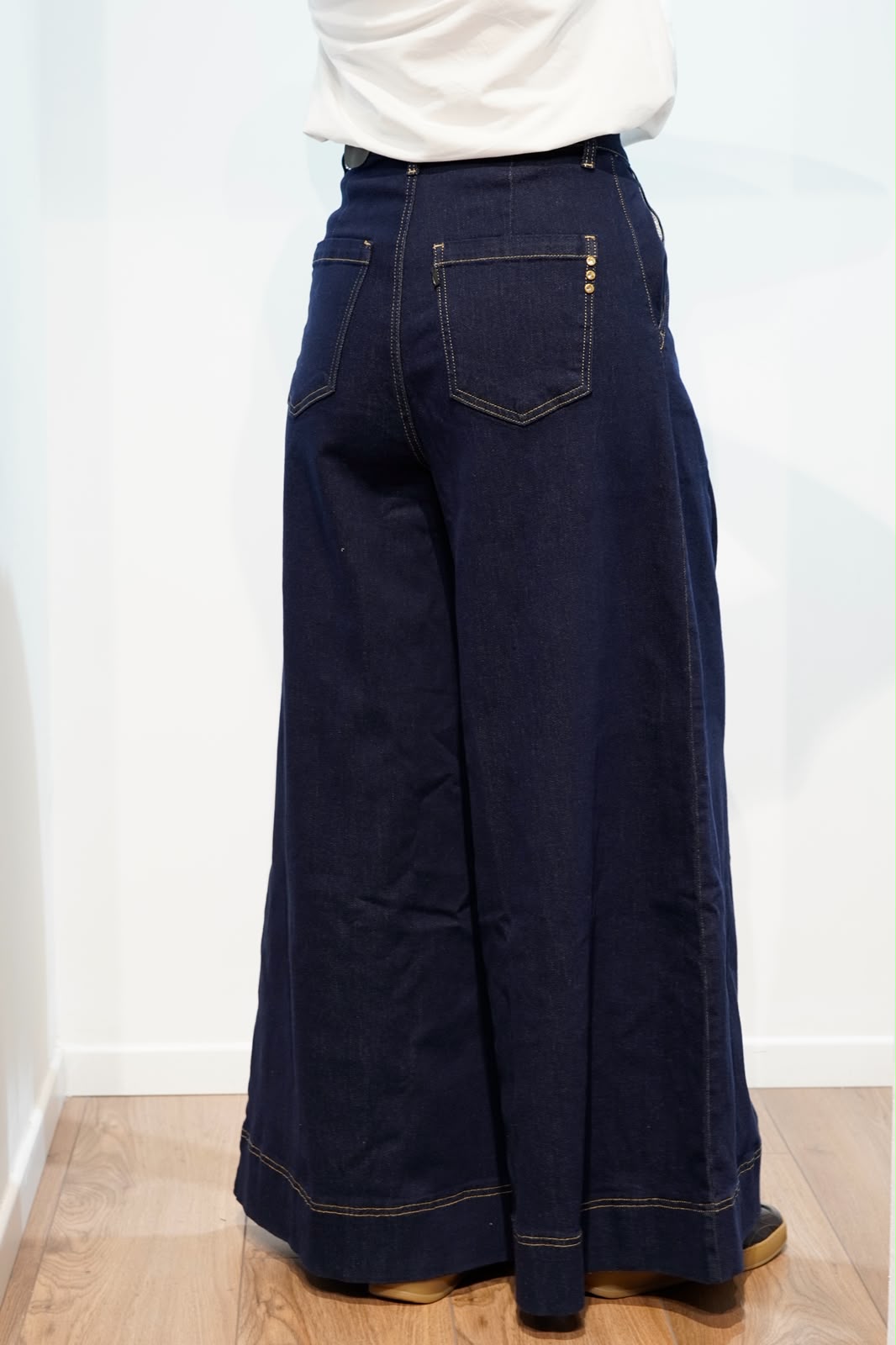 MET JEANS LAVAGGIO ZERO CON PINCES