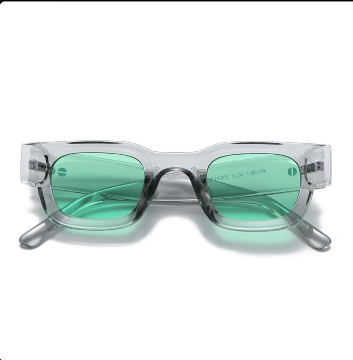 OCCHIALE DA SOLE MODELLO SQUARE TRASPARENTE
