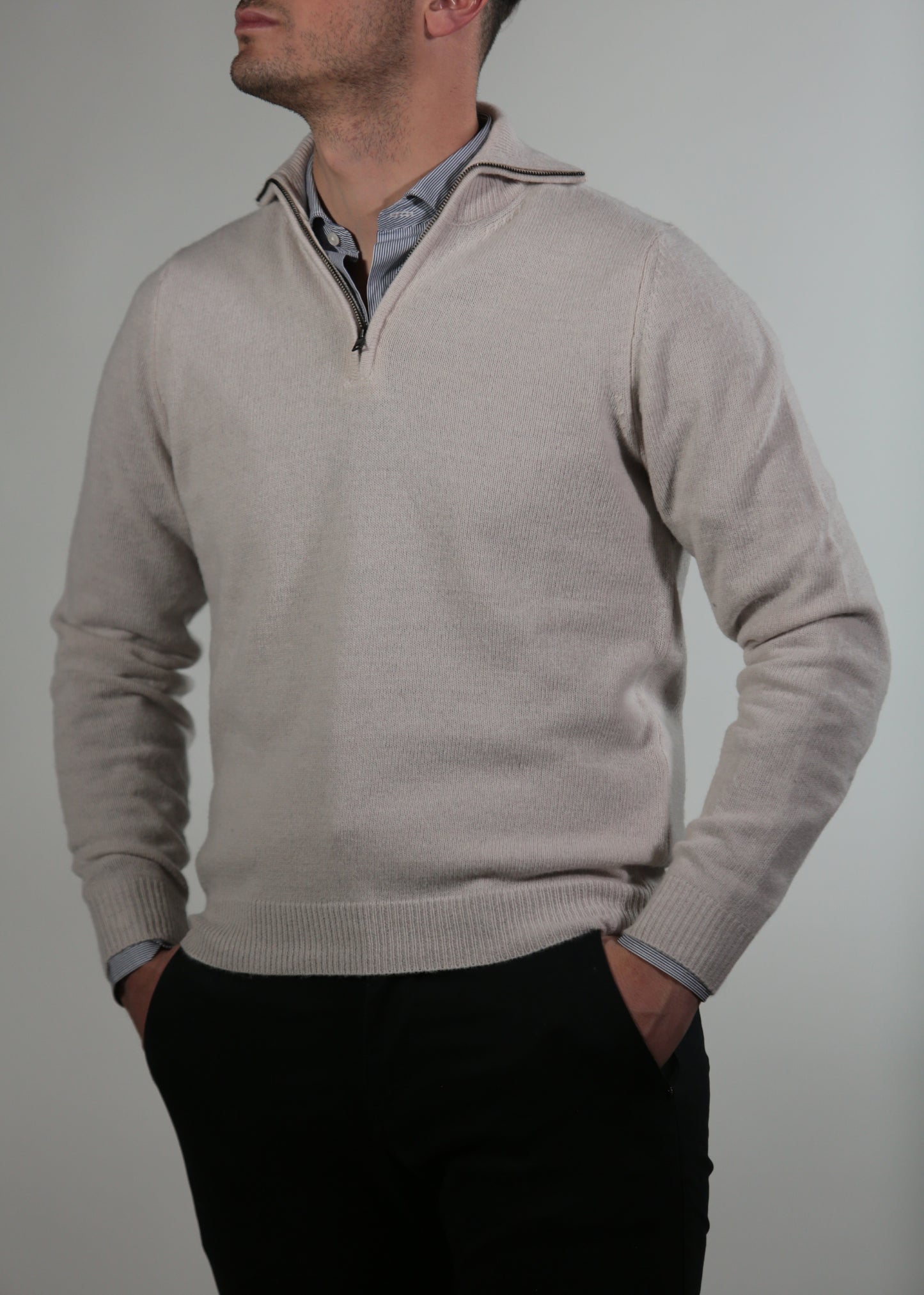 LIAM SERAFINO IN LAMBSWOOL LATTE