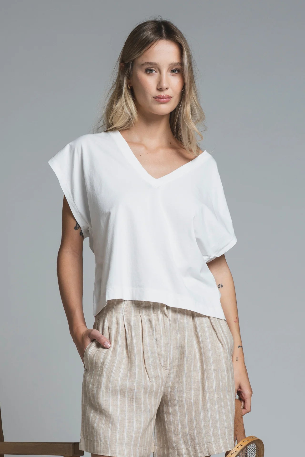 MAYA SHORTS A RIGHE 100% LINO BEIGE