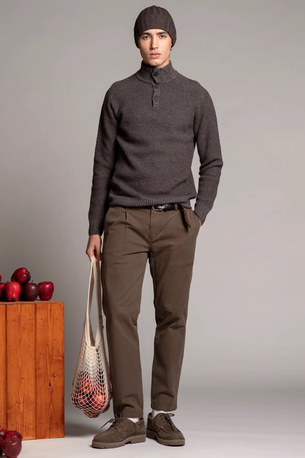 JOSEPH SERAFINO IN LAMBSWOOL BROWN