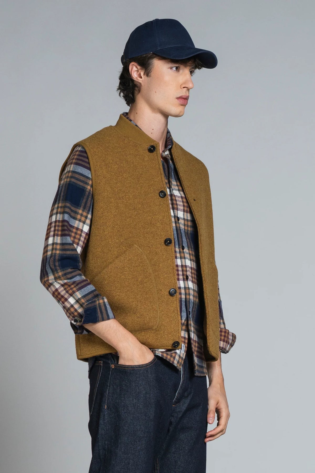 IMPURE DEAN GILET IN LANA COTTA OCRA
