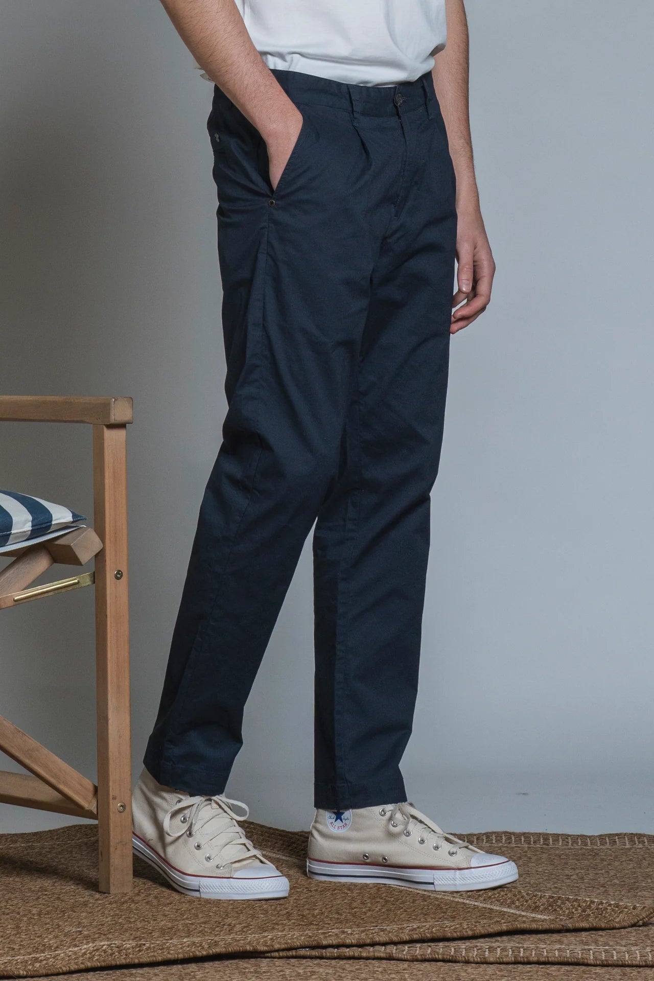 MIHARA CHINO LONG PINCES IN POPELINE NAVY
