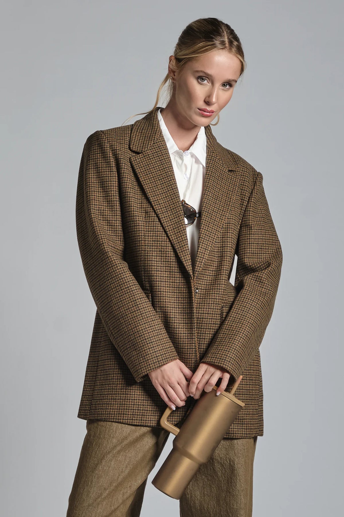 JULIA BLAZER MONOPETTO IN LANA BROWN
