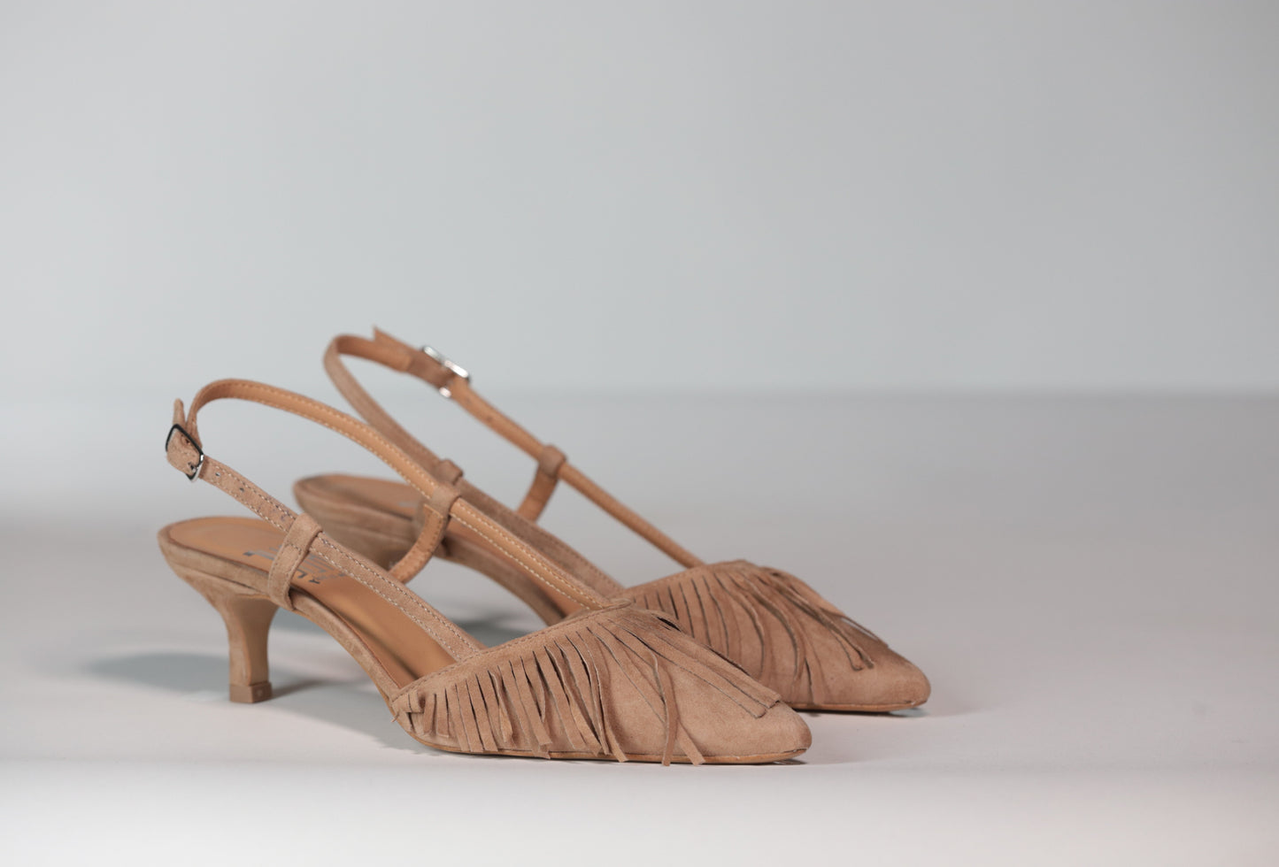BALIE' SLINGBACK CON FRANGE CAMEL