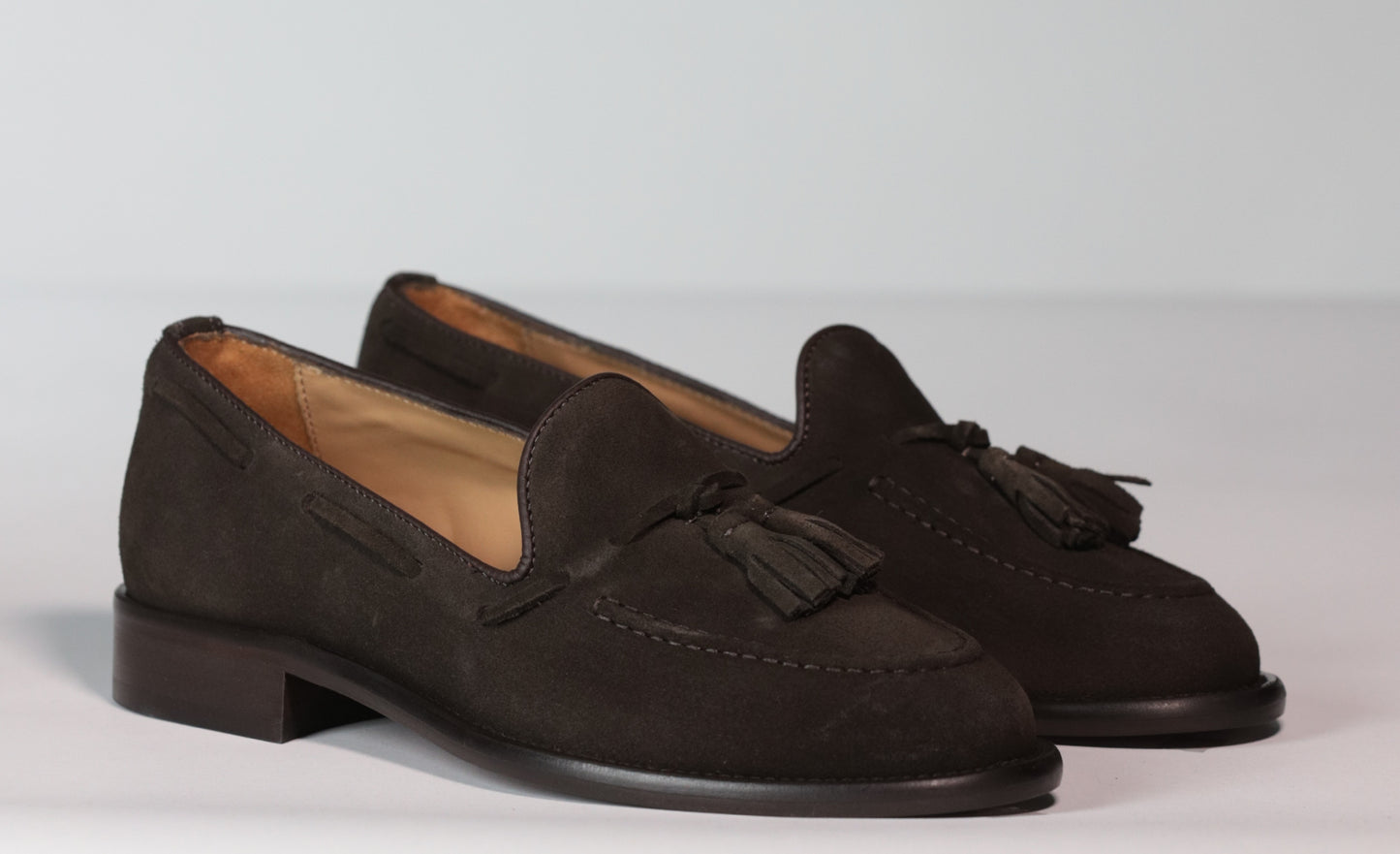 ANTICA CUOIERIA  MOCASSINO CON NAPPINE IN  SUEDE TESTA DI MORO