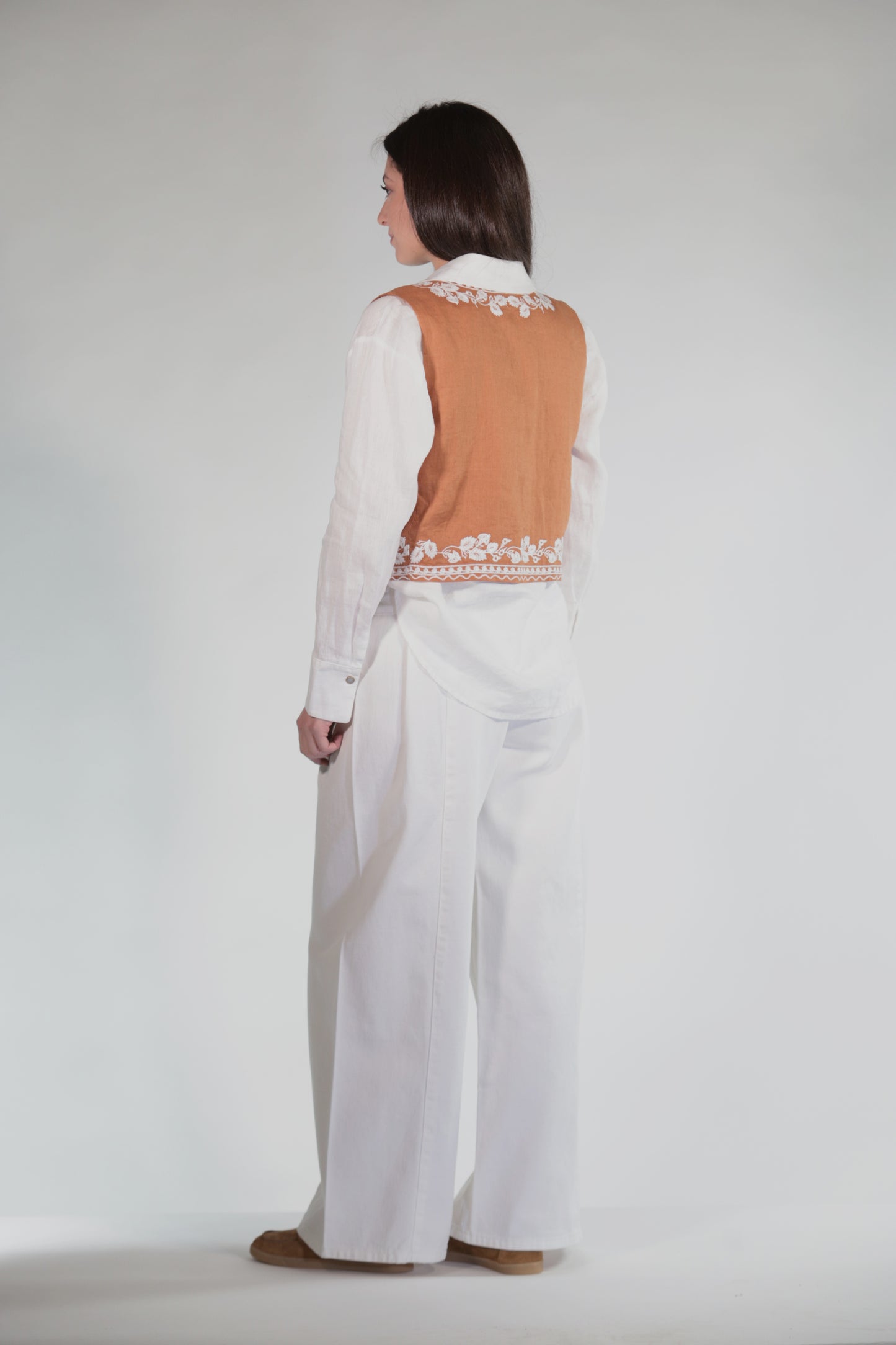 MARGHE GILET CON RICAMI CAMEL