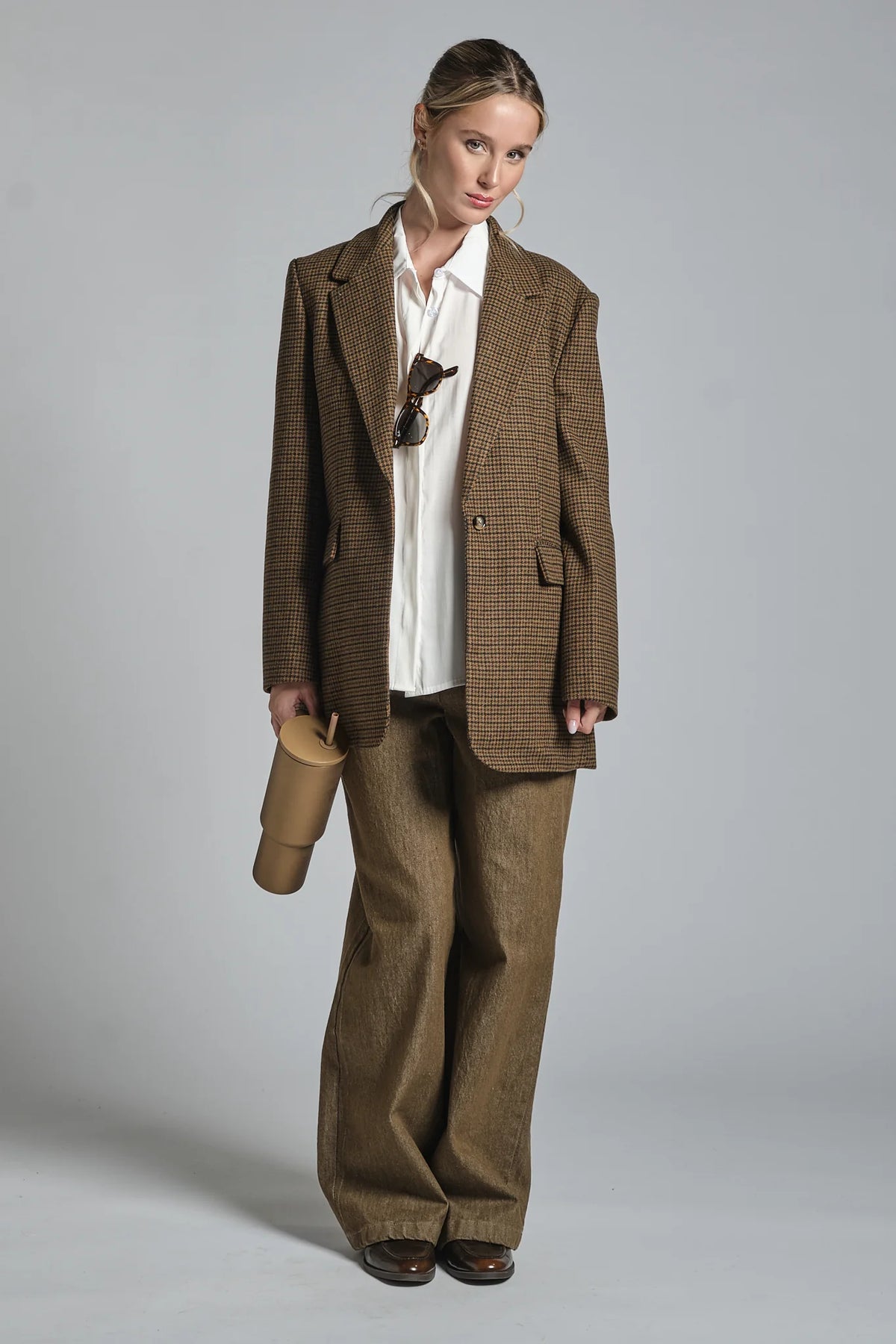 JULIA BLAZER MONOPETTO IN LANA BROWN