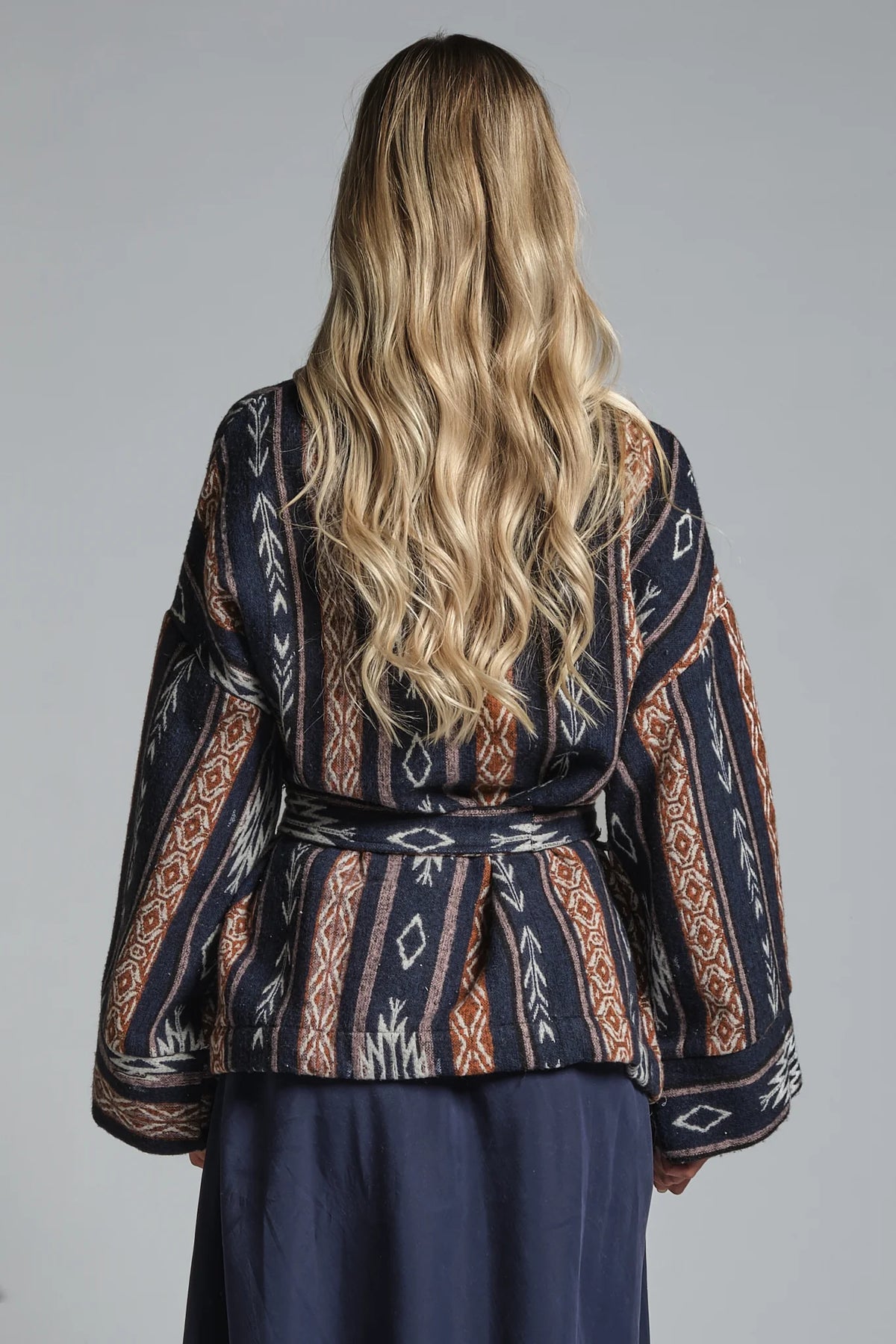 IMPURE CLOUDE KIMONO IN LAMBSWOOL