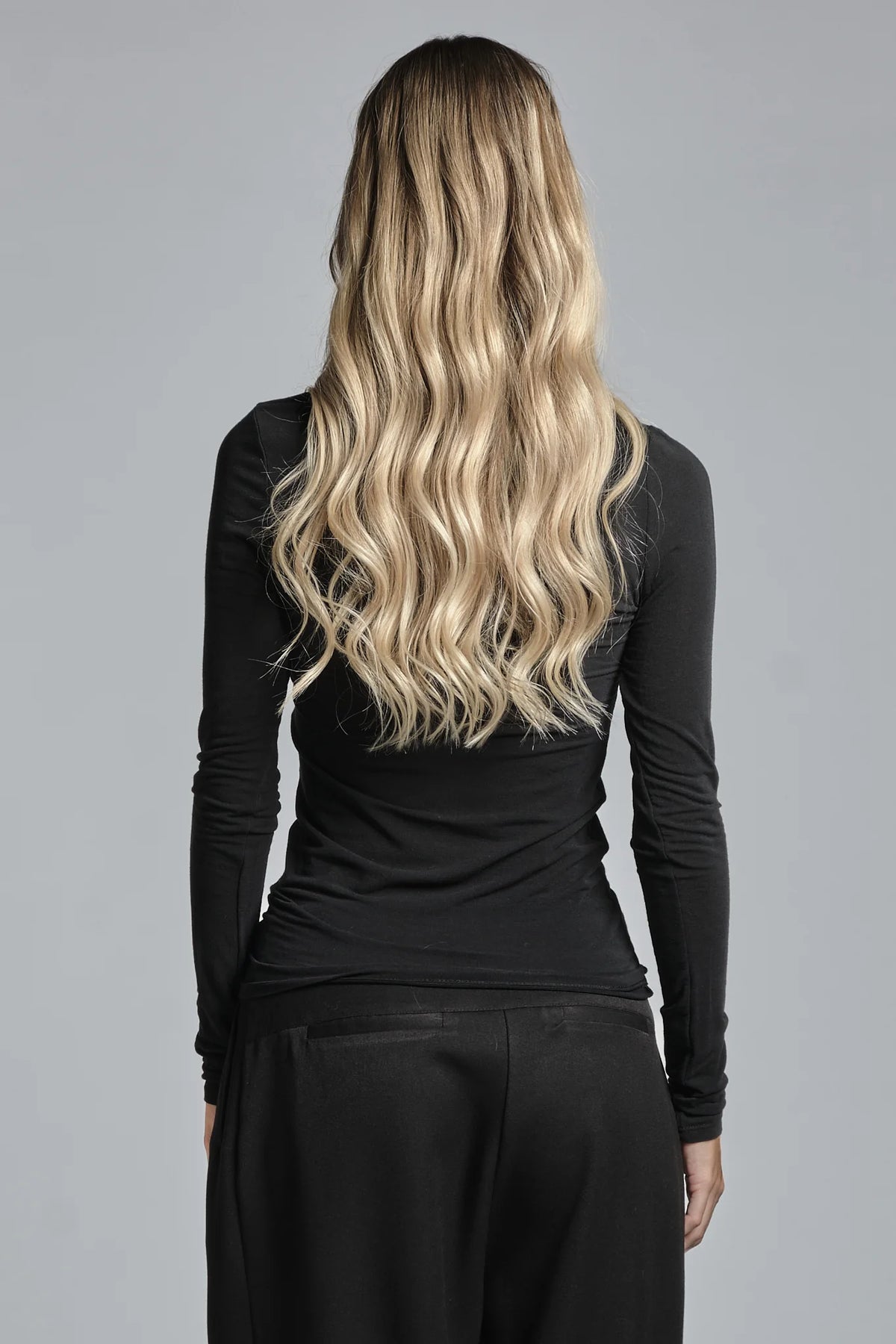 BLANCA MAGLIA ULTRALIGHT IN CASHMERE BLACK