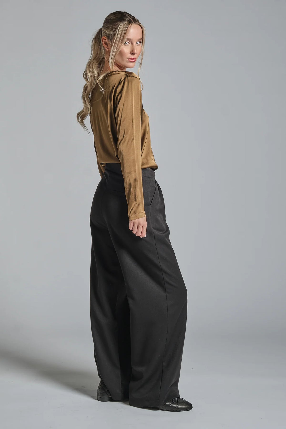 IMPURE PEACE CHINO PINCE BLACK