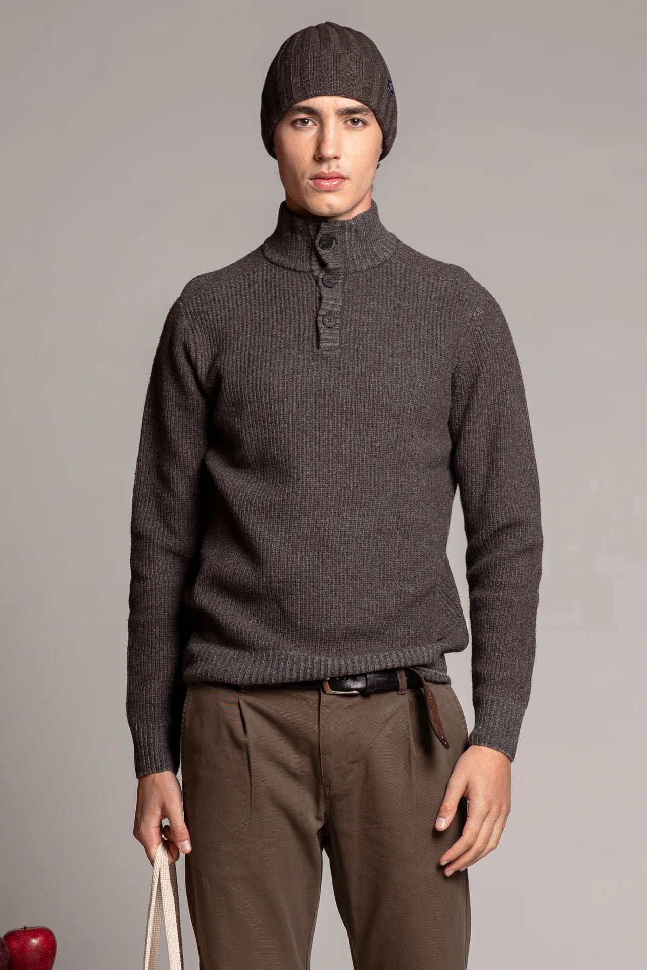 JOSEPH SERAFINO IN LAMBSWOOL BROWN
