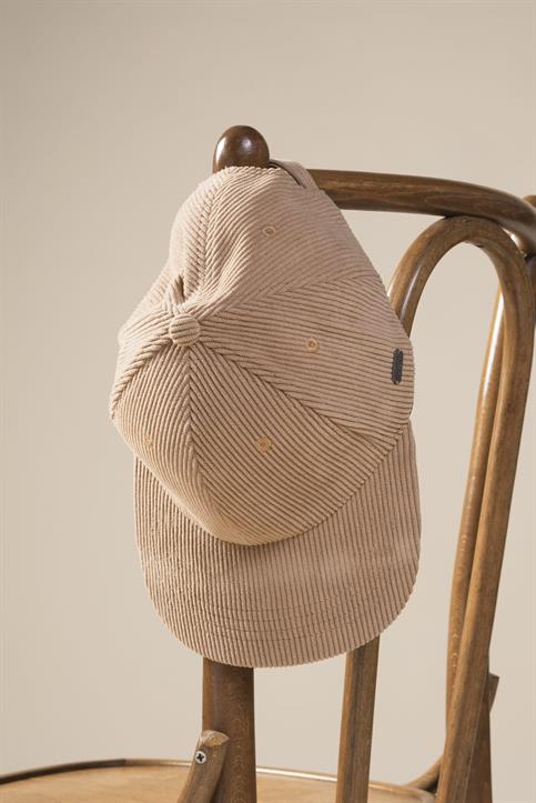 CAPPELLO IN CORDUROY CAMEL 500 RIGHE