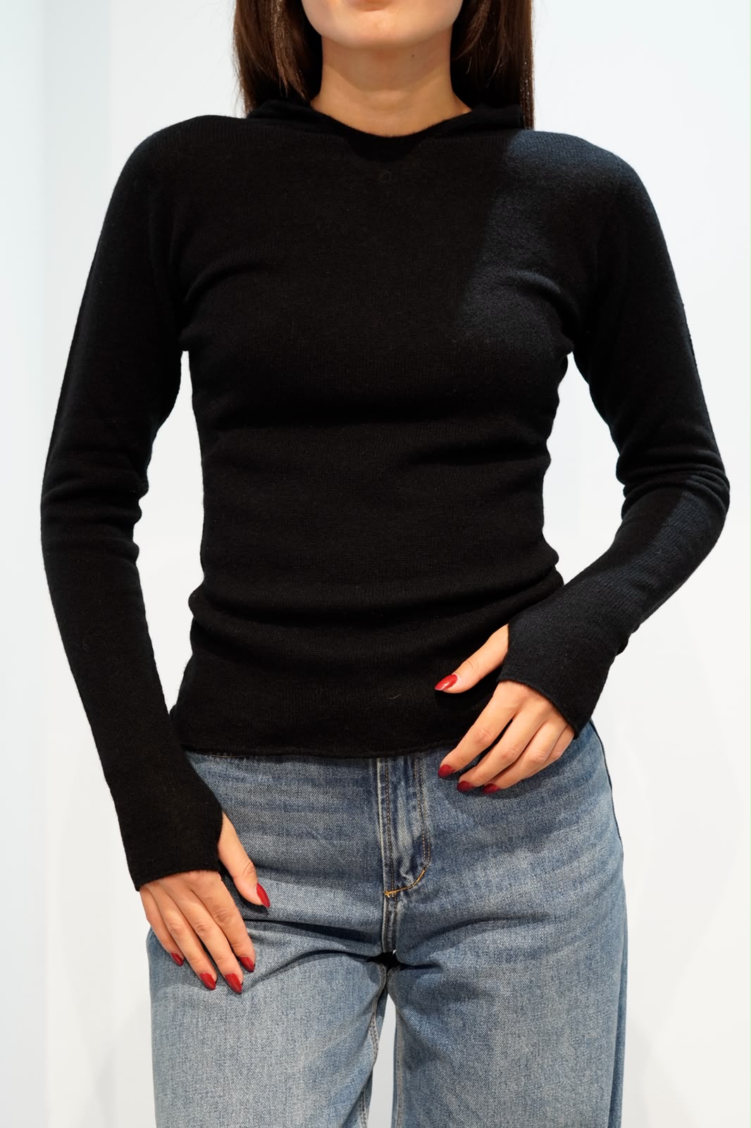 RETOIS MAGLIONE CON CAPPUCCIO IN CASHMERE NERO