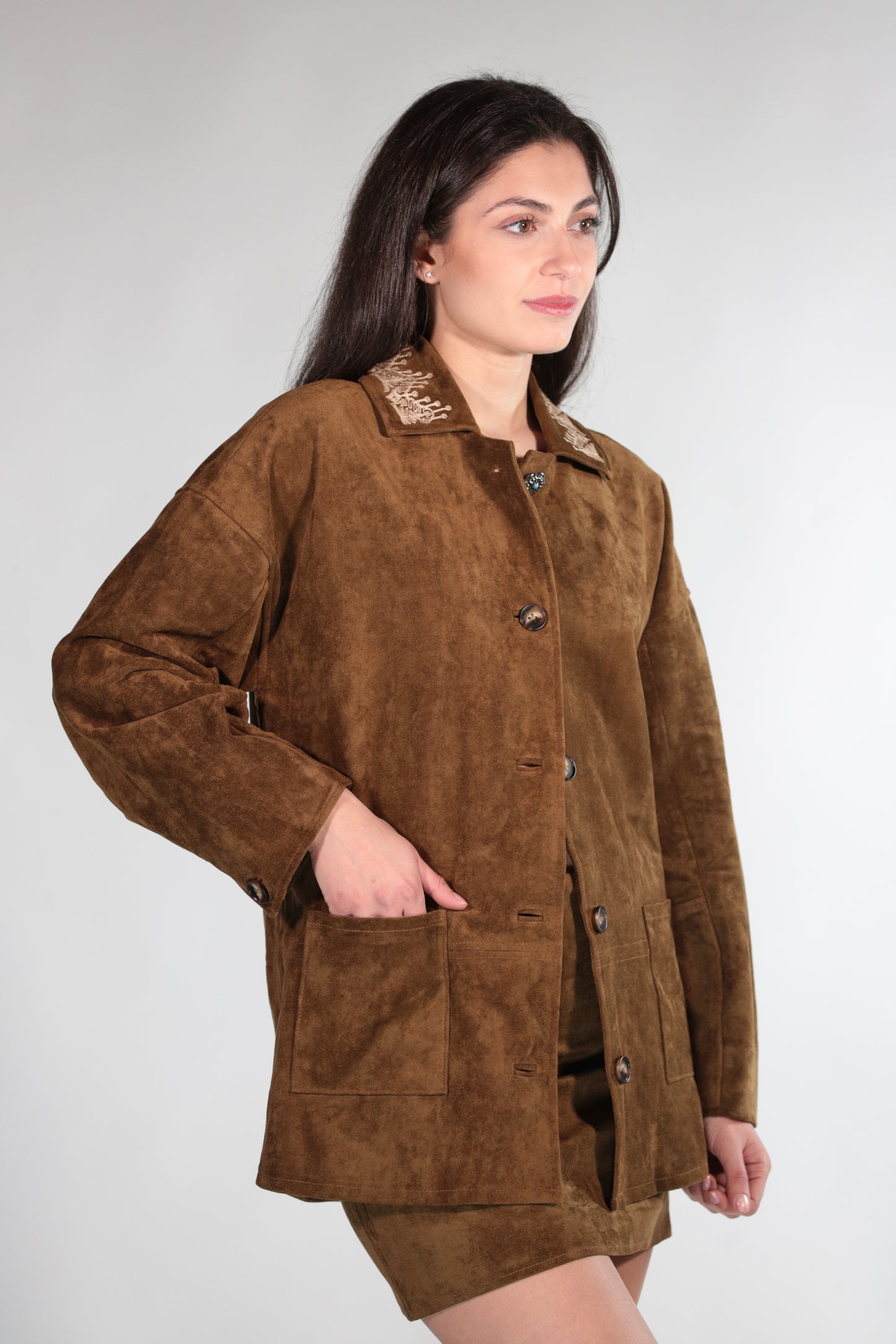 GWEN BLAZER IN ECO-SUEDE BROWN