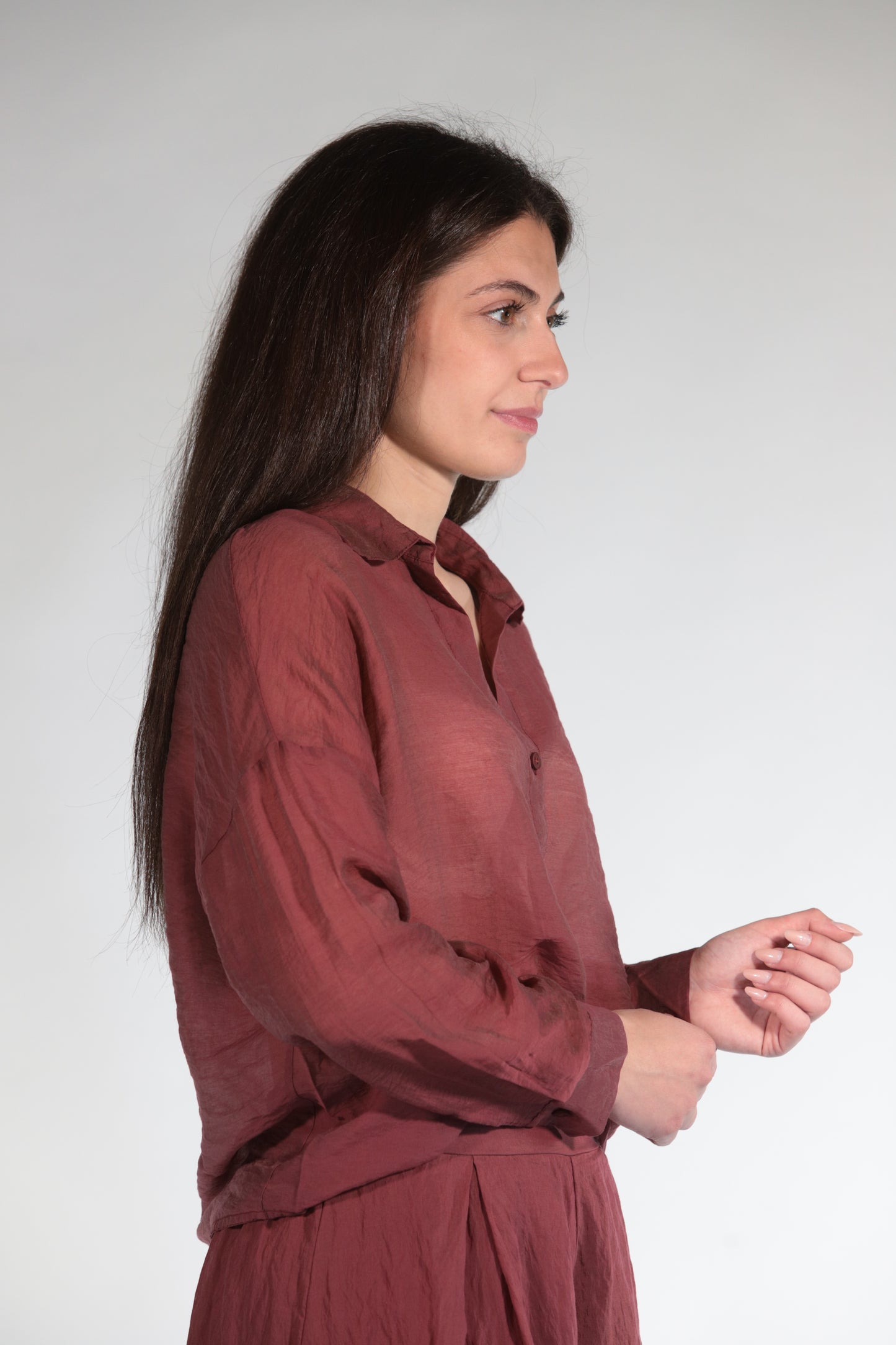 CLARA CAMICIA WINE