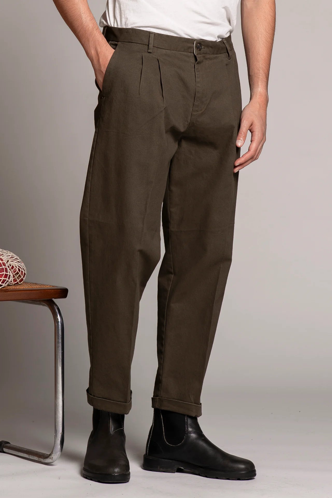 DEVIS CHINO LONG IN TWILL GREEN