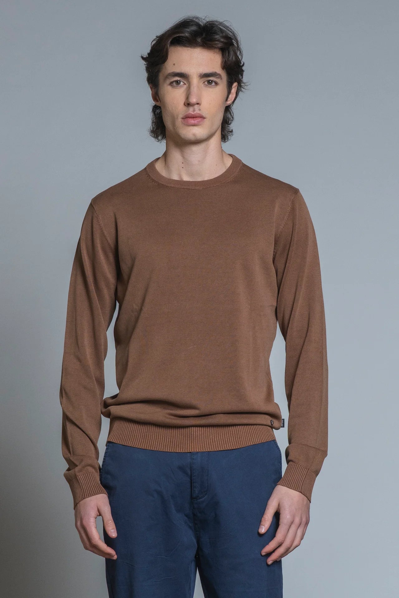 LORIS SWEATER ROUND NECK IN COTTON CHOCCOLATE