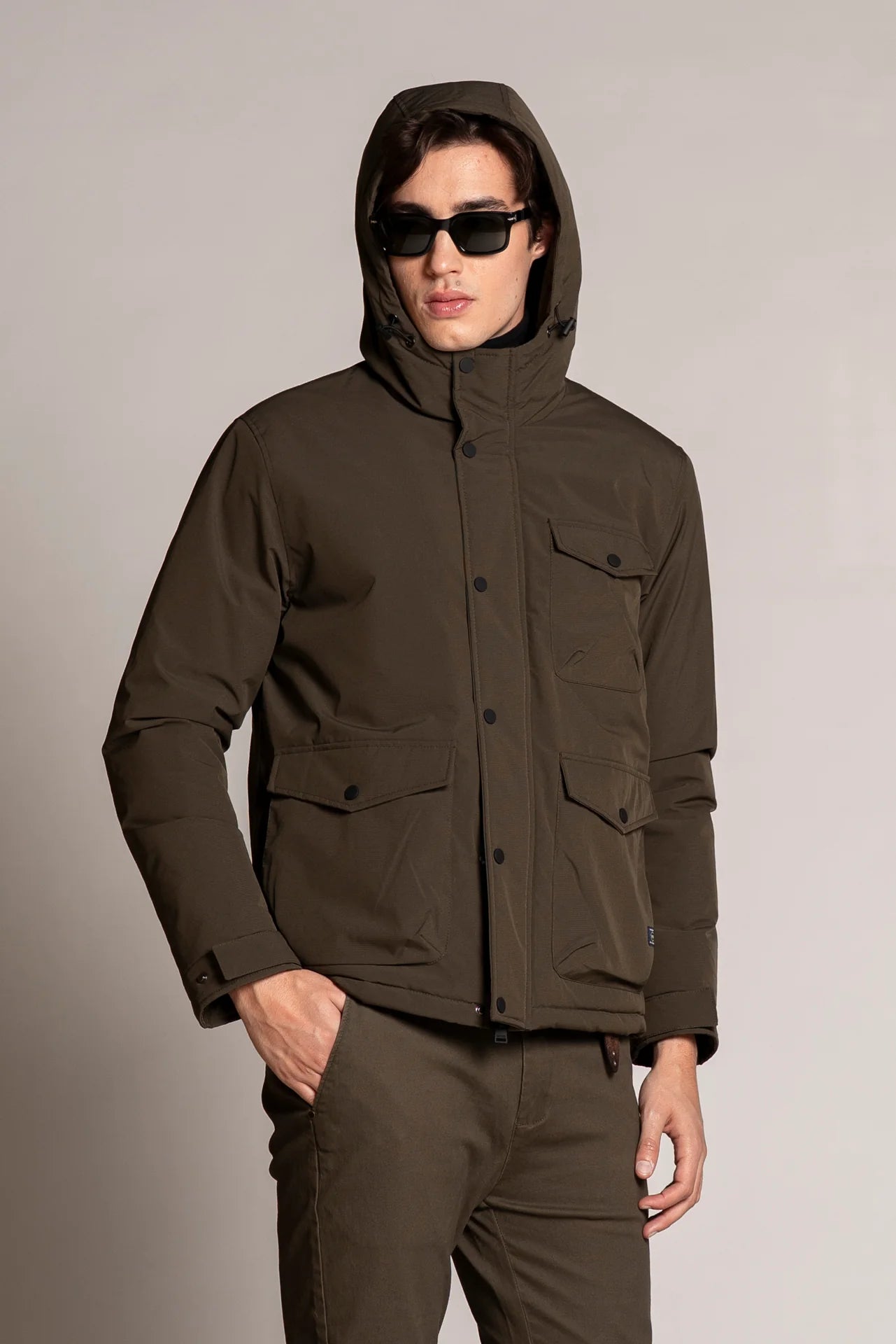 LOUIS JACKET CON CAPPUCCIO OLIVE GREEN